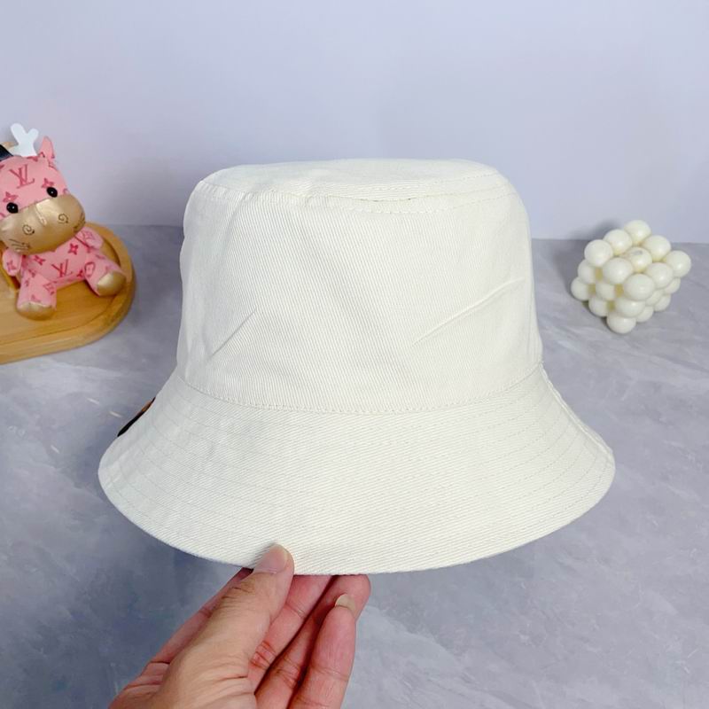 Celine hat dx (32)